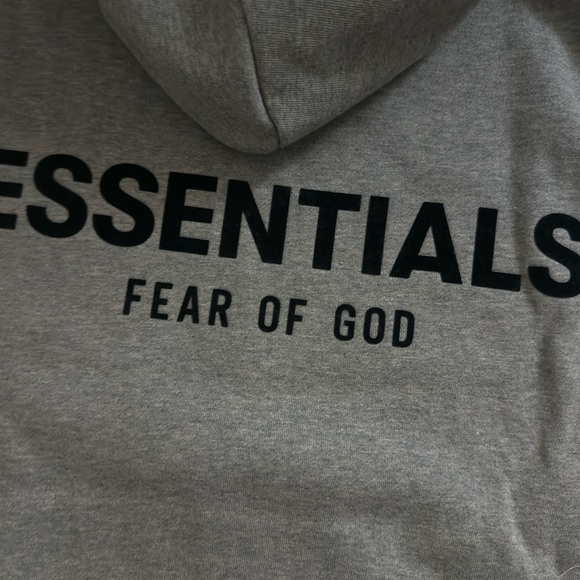 FOG - Fear of God Essentials Stretch Limo
Hoodie - (READ DESCRIPTION) - Picture 4 of 6